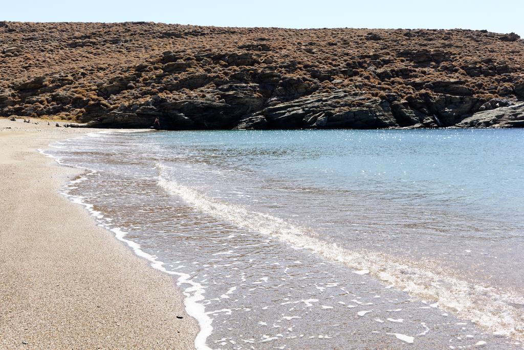 Eneos Kythnos Beach Villas-Elegant And Comfort Villas Bagian luar foto