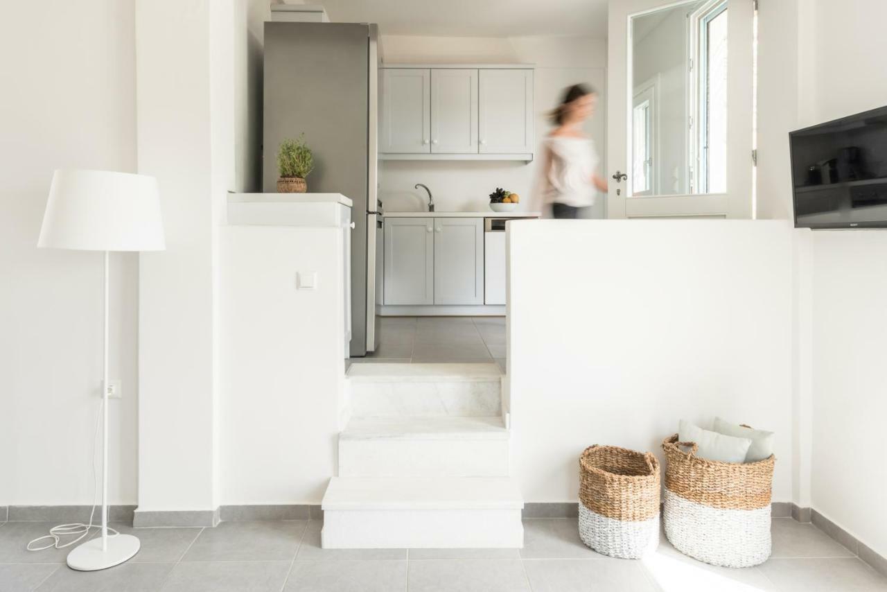 Eneos Kythnos Beach Villas-Elegant And Comfort Villas Bagian luar foto