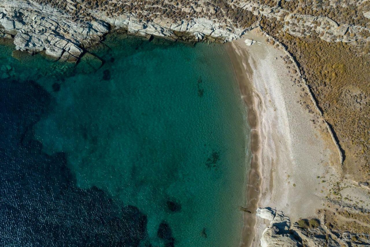 Eneos Kythnos Beach Villas-Elegant And Comfort Villas Bagian luar foto